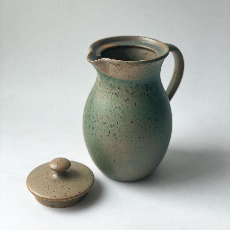 Sikwate Pitcher