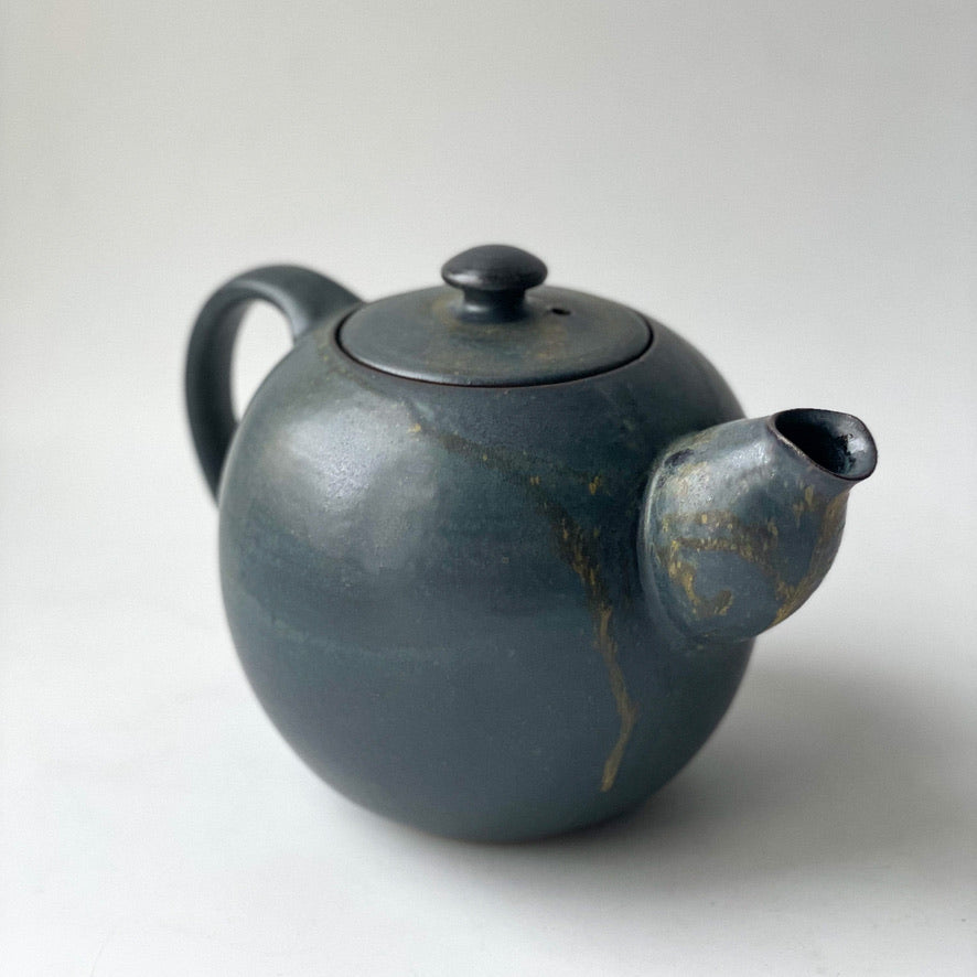 Yasmin tea pot 1.25L