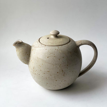 Yasmin tea pot 1.25L