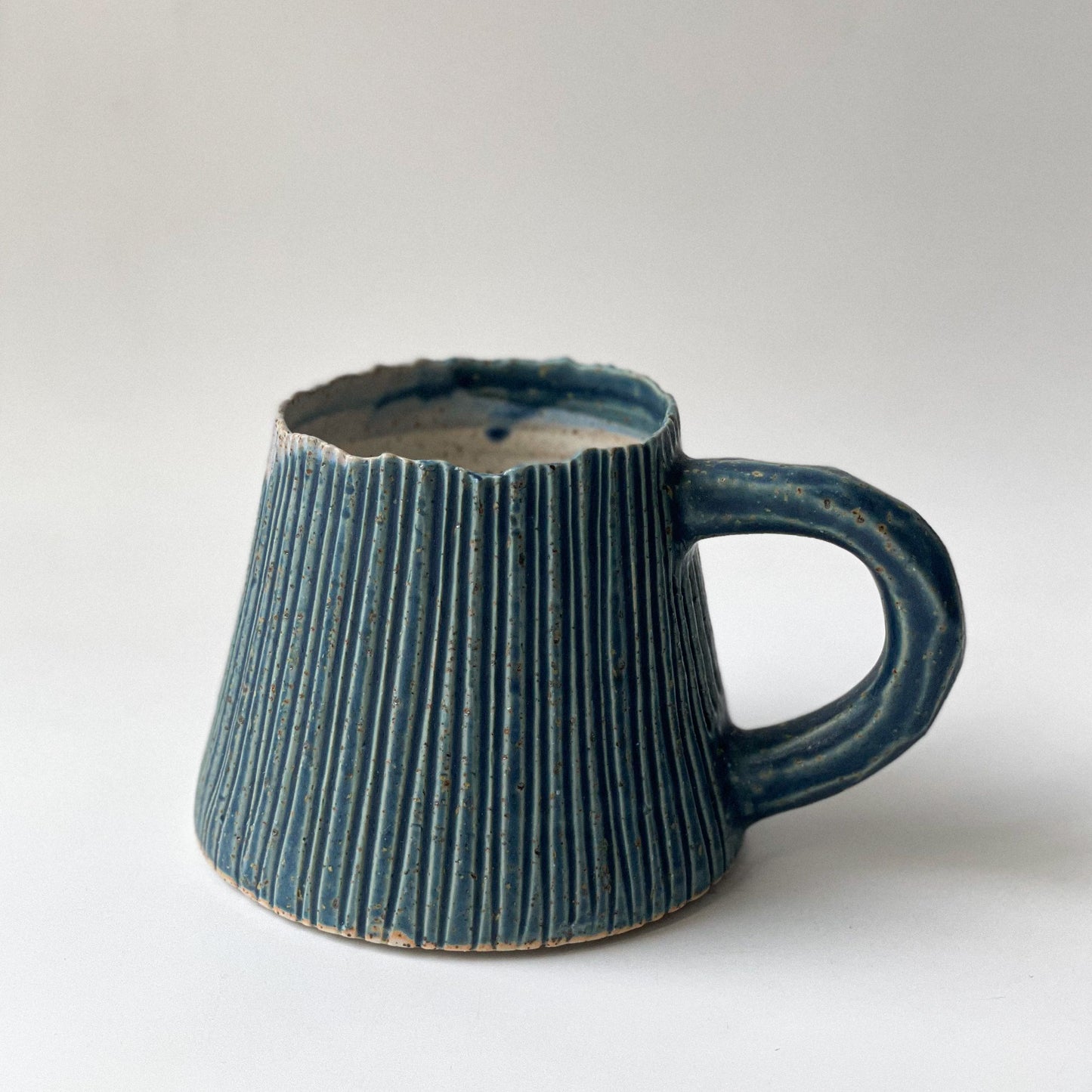 Barnacle Mug in Lípay Blue