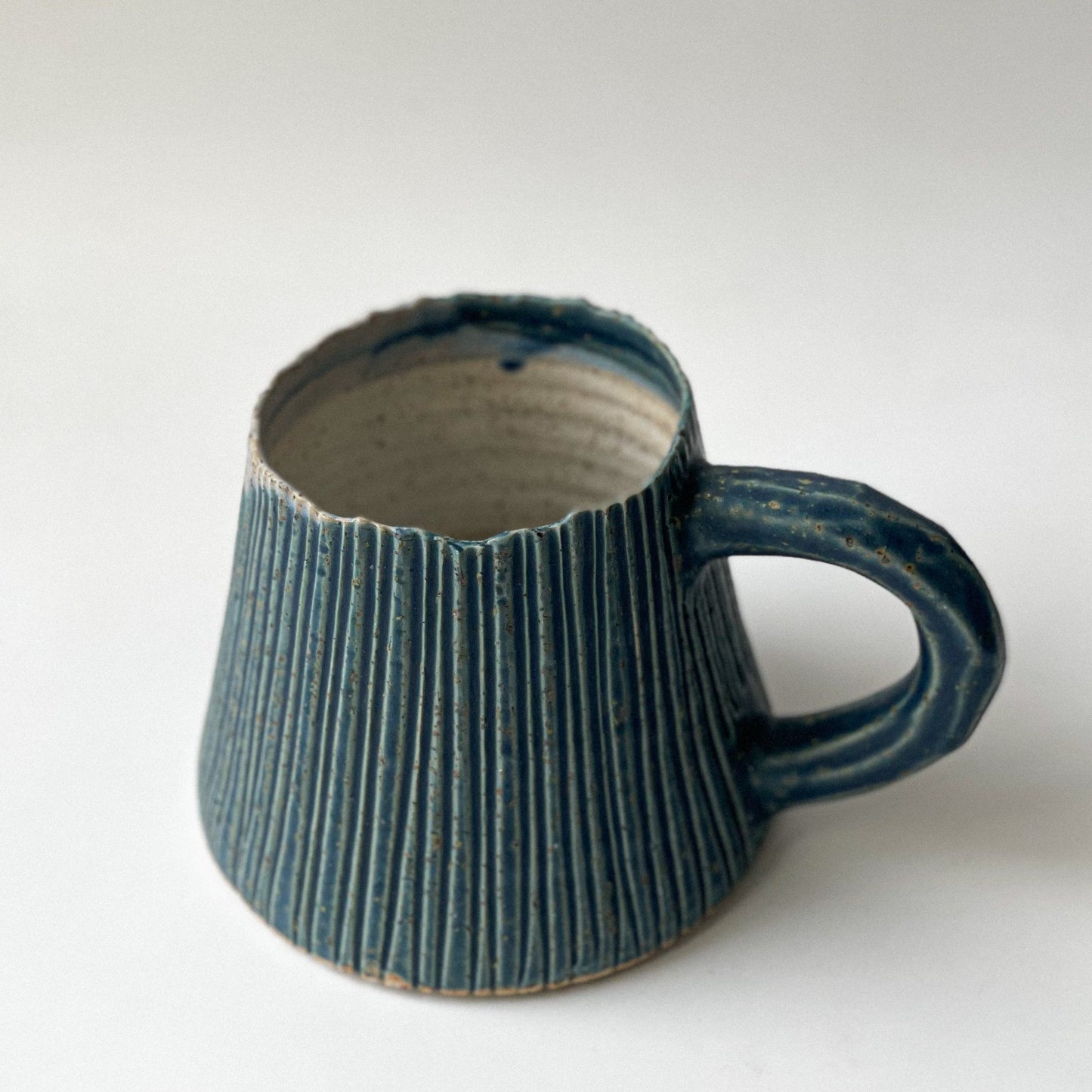 Barnacle Mug in Lípay Blue